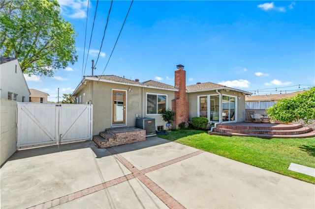 6023 Greenmeadow, Lakewood, CA 90713