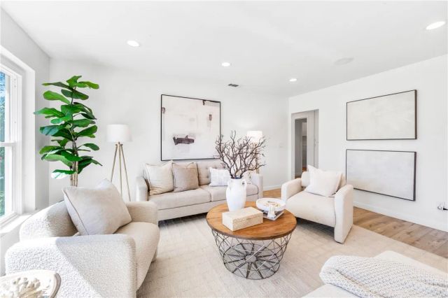 6023 Greenmeadow, Lakewood, CA 90713