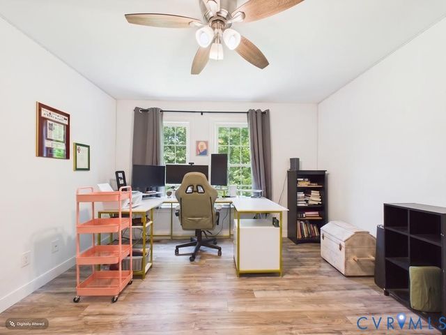 25 Dogwood Ln, Cumberland, VA 23040