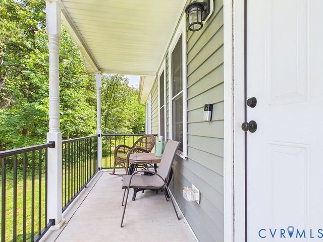 25 Dogwood Ln, Cumberland, VA 23040