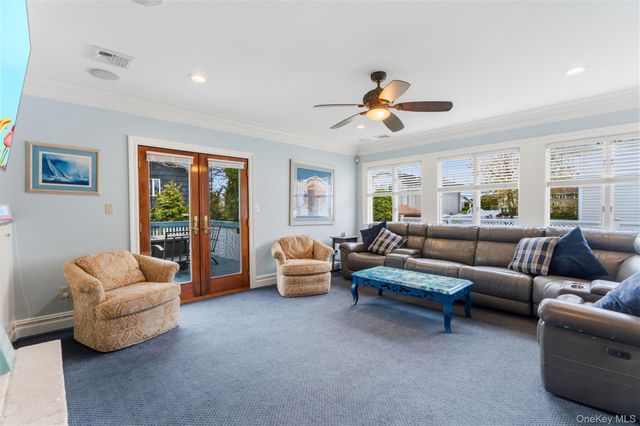 30 Jeanette Drive, Massapequa, NY 11758
