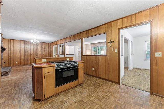 1215 Pebblebrook SE Road, Mableton, GA 30126