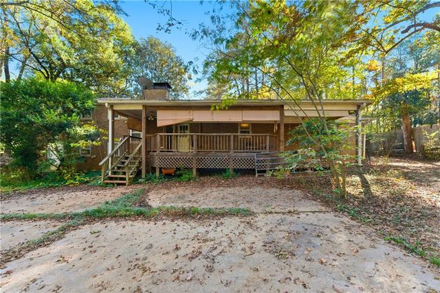 1215 Pebblebrook SE Road, Mableton, GA 30126