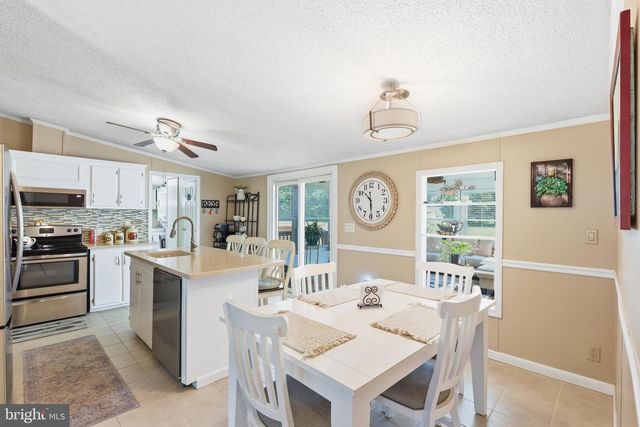 10 CIRCLE DR, Milton, DE 19968