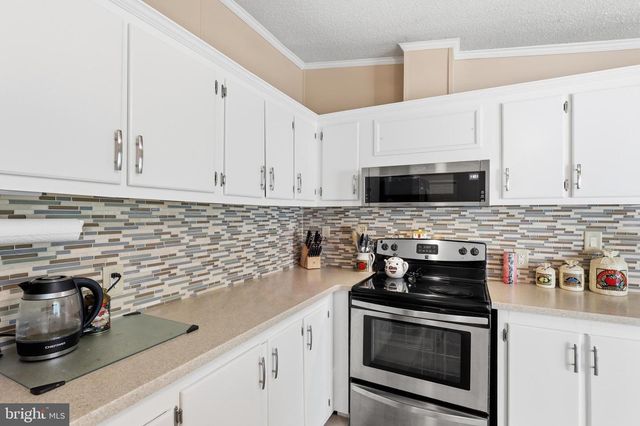 10 CIRCLE DR, Milton, DE 19968