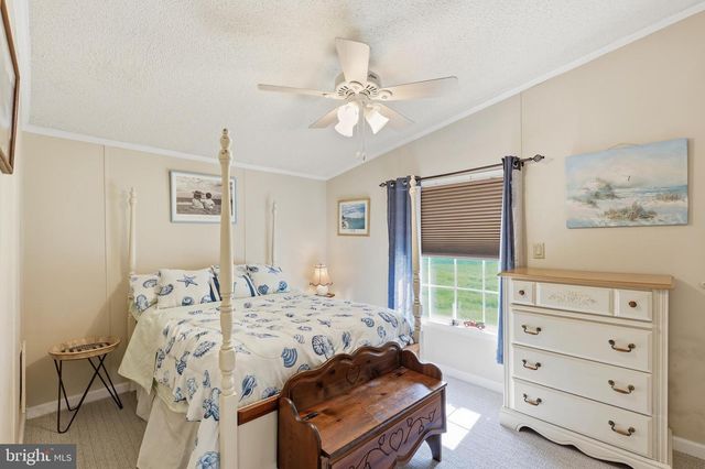 10 CIRCLE DR, Milton, DE 19968