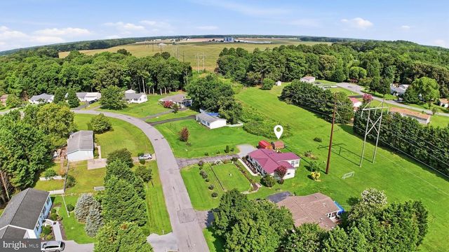 10 CIRCLE DR, Milton, DE 19968