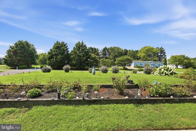 10 CIRCLE DR, Milton, DE 19968