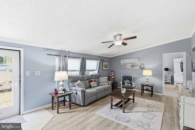 10 CIRCLE DR, Milton, DE 19968