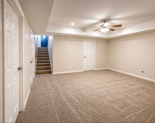 805 Leigh Ann Dr, Clarksville, TN 37042