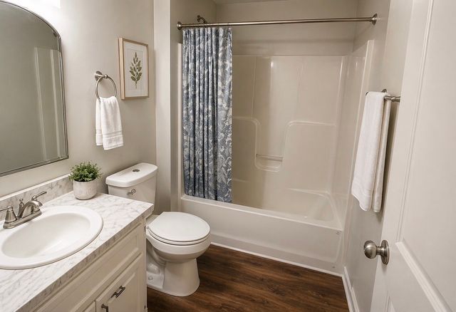 805 Leigh Ann Dr, Clarksville, TN 37042