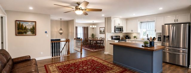 805 Leigh Ann Dr, Clarksville, TN 37042