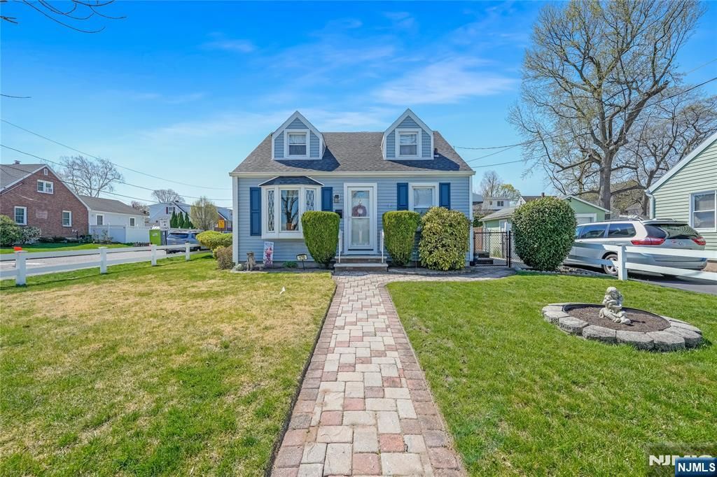 170 W Spring Valley Avenue, Maywood, NJ 07607