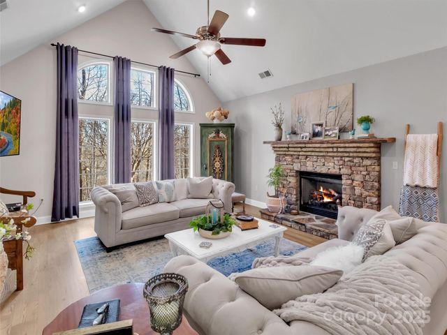 166 Amaroo Ridge 5,6, Webster, NC 28788