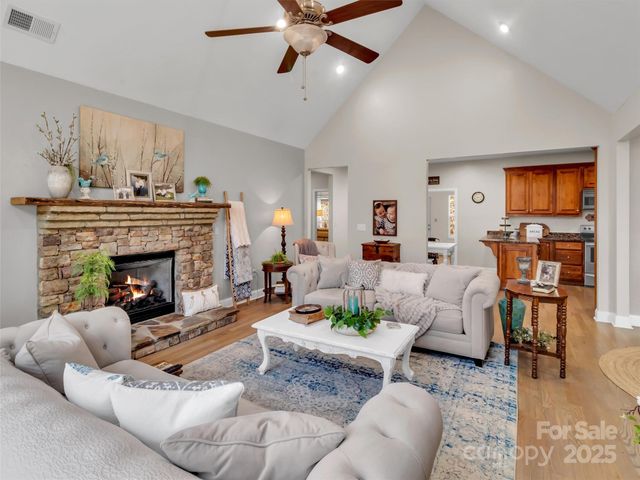 166 Amaroo Ridge 5,6, Webster, NC 28788