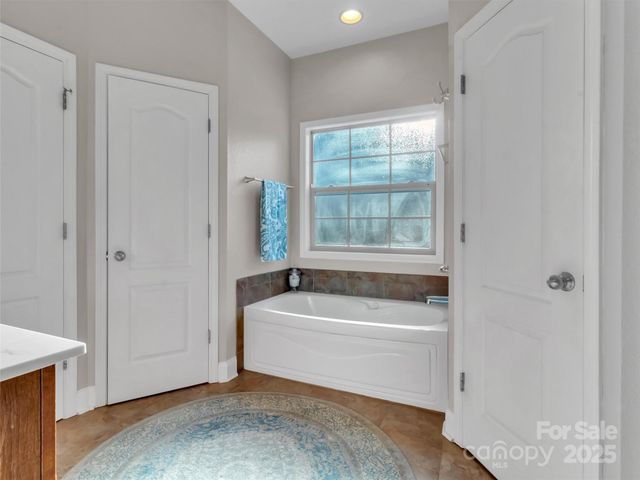 166 Amaroo Ridge 5,6, Webster, NC 28788