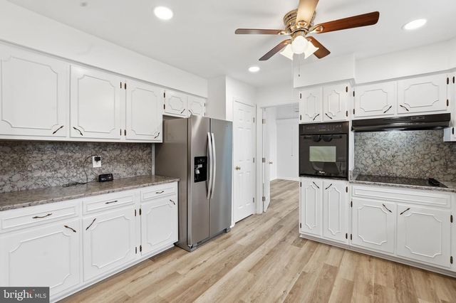 2525 RYCE DR, Waldorf, MD 20601