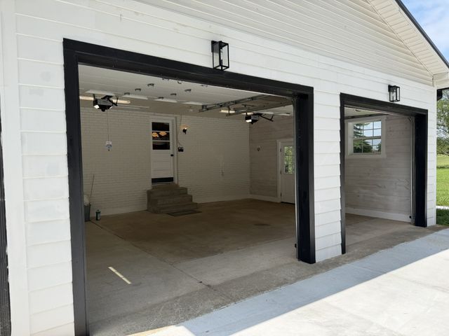 7471 Deer Ridge Rd, Primm Springs, TN 38476