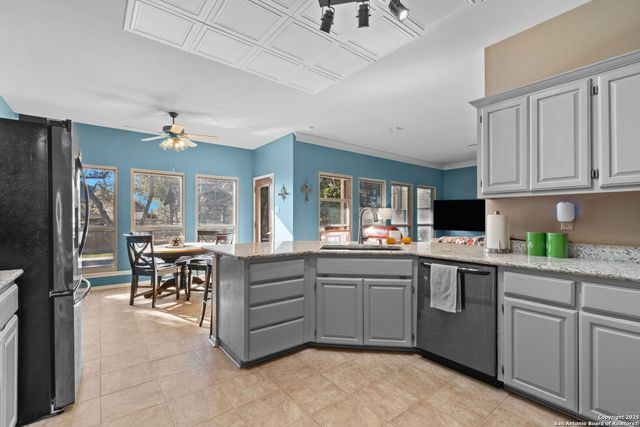 1111 Venado Vista, San Antonio, TX 78216