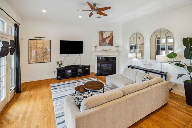 1004 Stanford Street A, Houston, TX 77019