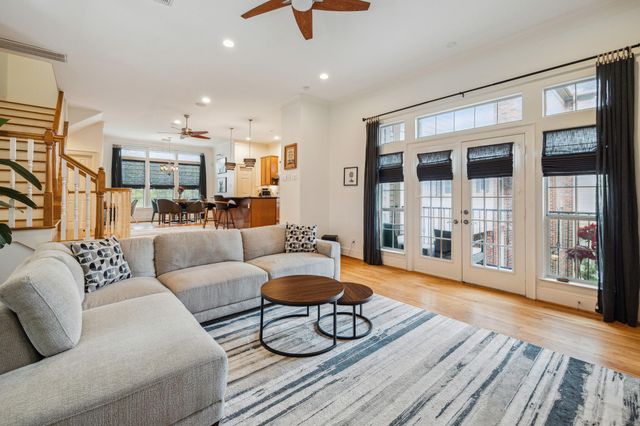 1004 Stanford Street A, Houston, TX 77019