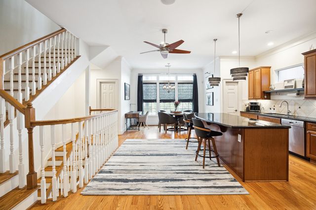 1004 Stanford Street A, Houston, TX 77019