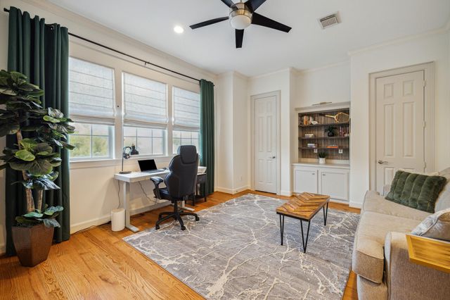 1004 Stanford Street A, Houston, TX 77019