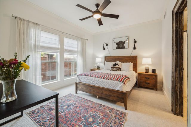 1004 Stanford Street A, Houston, TX 77019