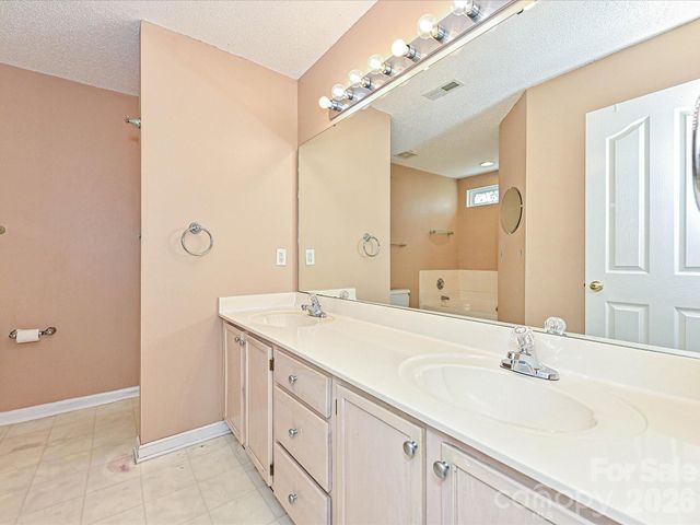 13939 Dingess Road, Charlotte, NC 28273