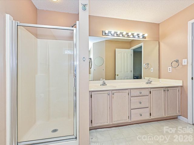 13939 Dingess Road, Charlotte, NC 28273