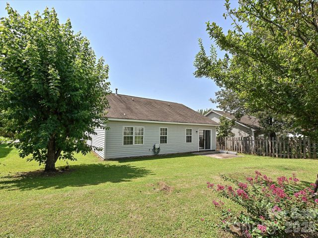 13939 Dingess Road, Charlotte, NC 28273