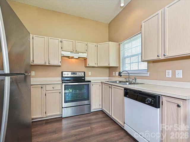 13939 Dingess Road, Charlotte, NC 28273