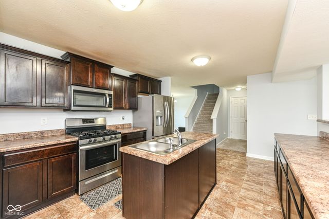5380 Brandywine Drive, Whitestown, IN 46075