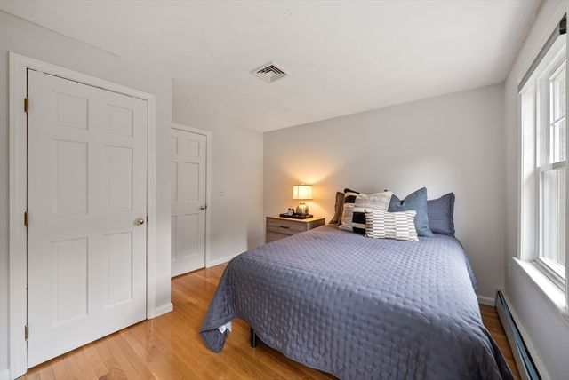 14 Harnden Road, Foxboro, MA 02035