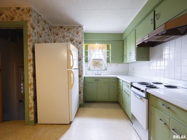 334 S NELSON Avenue, Morton, IL 61550