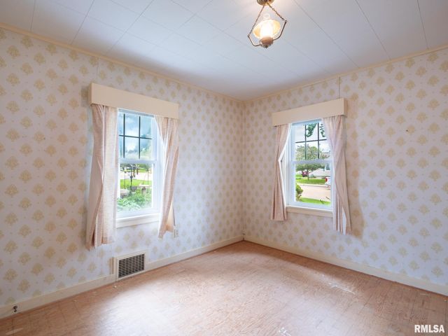 334 S NELSON Avenue, Morton, IL 61550