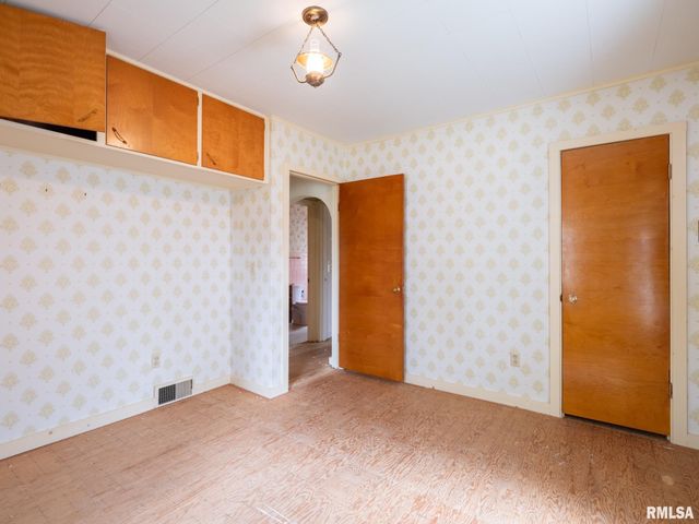 334 S NELSON Avenue, Morton, IL 61550
