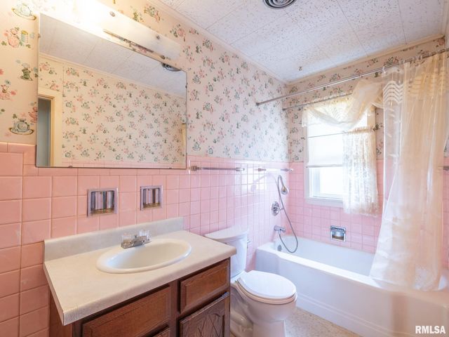 334 S NELSON Avenue, Morton, IL 61550