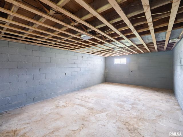 334 S NELSON Avenue, Morton, IL 61550