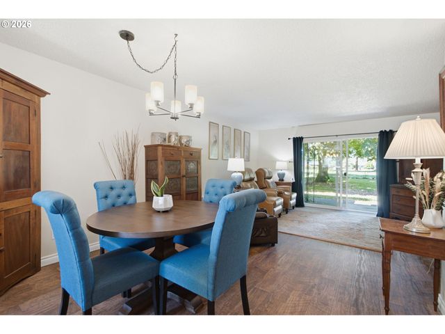1929 Ne 19TH St, Gresham, OR 97030