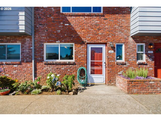 1929 Ne 19TH St, Gresham, OR 97030