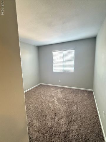 8737 Wintry Garden Avenue, Las Vegas, NV 89134