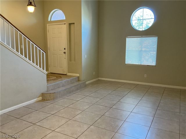 8737 Wintry Garden Avenue, Las Vegas, NV 89134