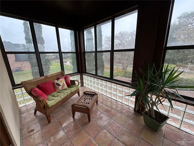 117 Palm Valley Circle, Harlingen, TX 78552