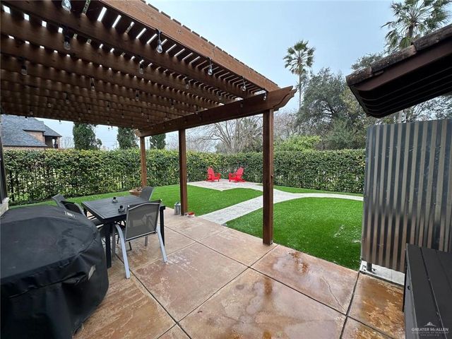 117 Palm Valley Circle, Harlingen, TX 78552