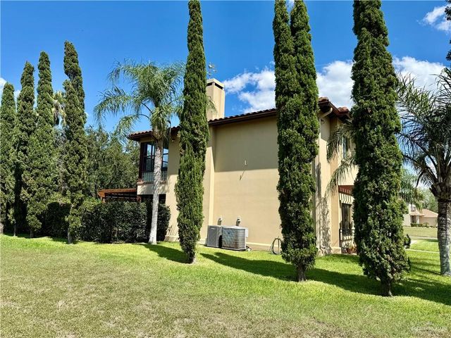 117 Palm Valley Circle, Harlingen, TX 78552