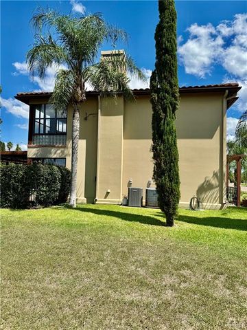 117 Palm Valley Circle, Harlingen, TX 78552