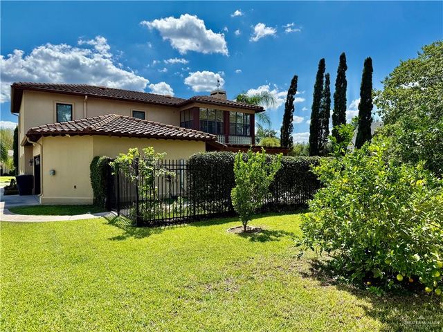 117 Palm Valley Circle, Harlingen, TX 78552