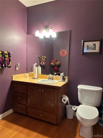 117 Palm Valley Circle, Harlingen, TX 78552