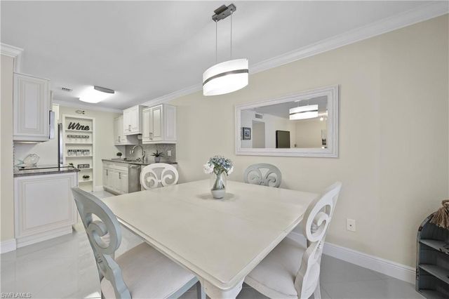 2100 Gulf Shore BLVD N 212, Naples, FL 34102